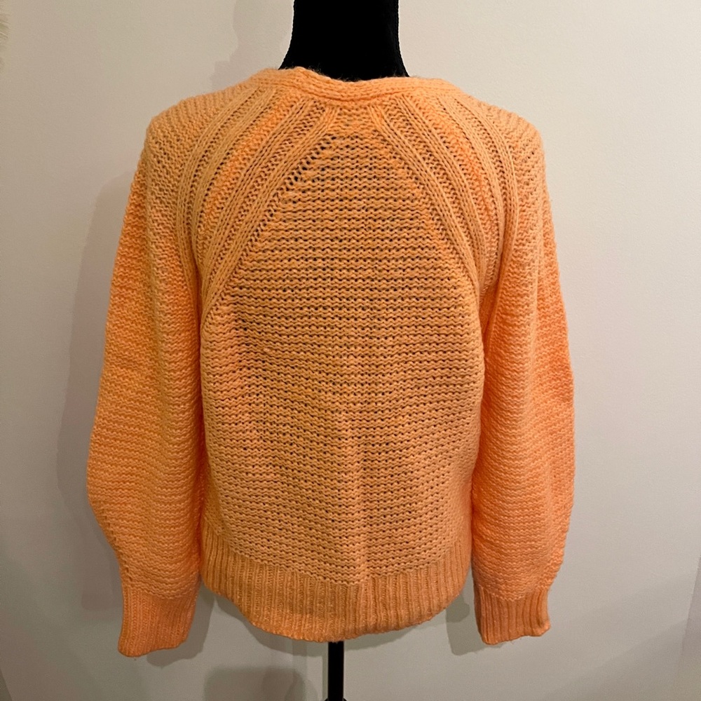 Universal Thread Bright Orange Open Knit V-Neck Sweater Size Extra Small NEW - Picture 3 of 4